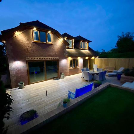 Countryside Family Home Киншем Экстерьер фото